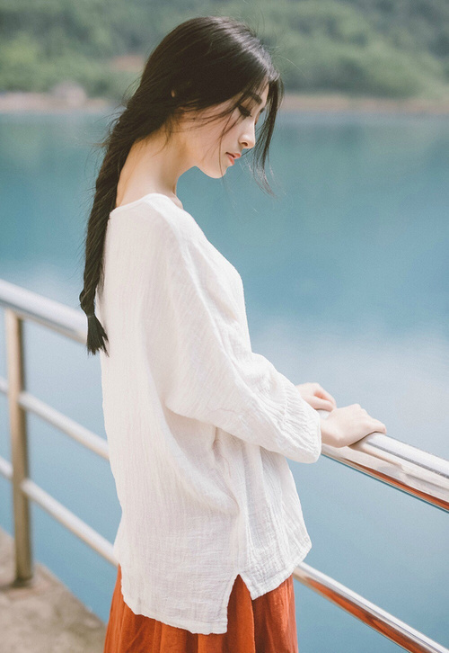 中甲球队主场迁移引发球迷讨论,中甲场地