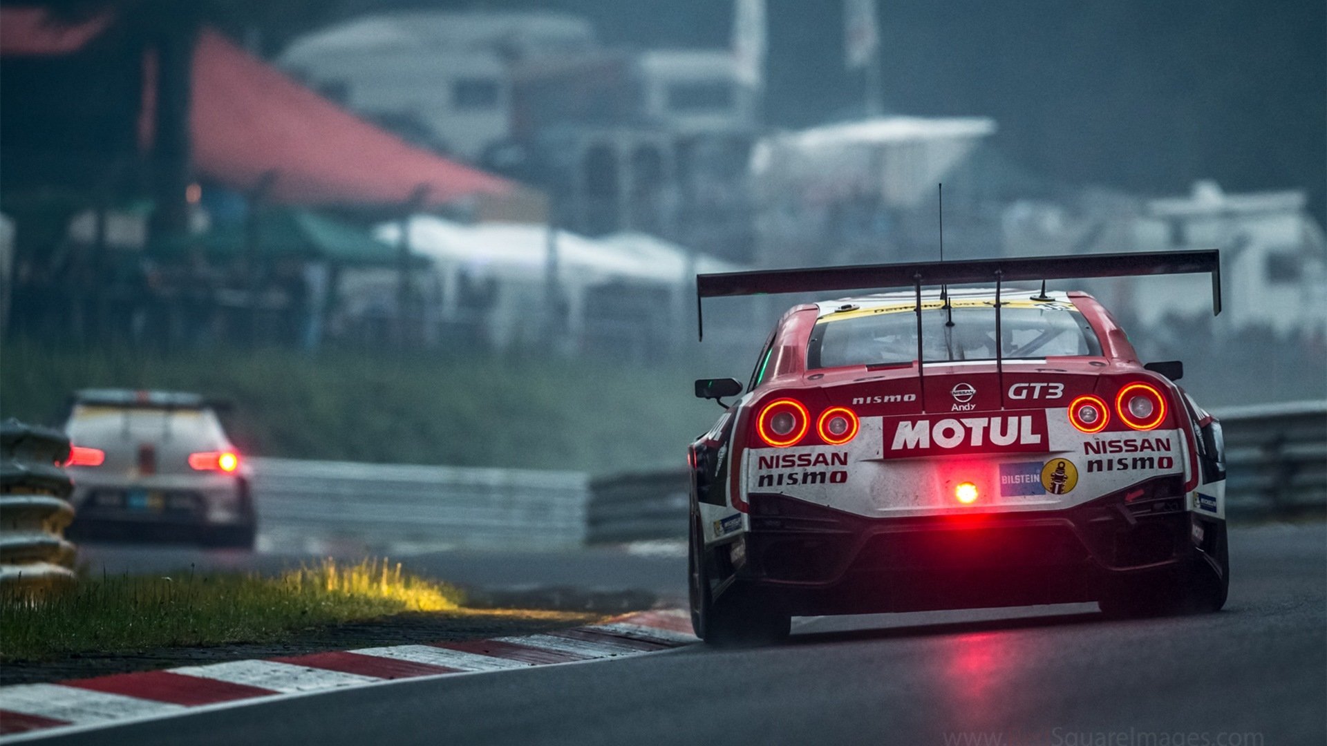 出发反应时间与蝶泳前段优势相关性高，蝶泳出发动作