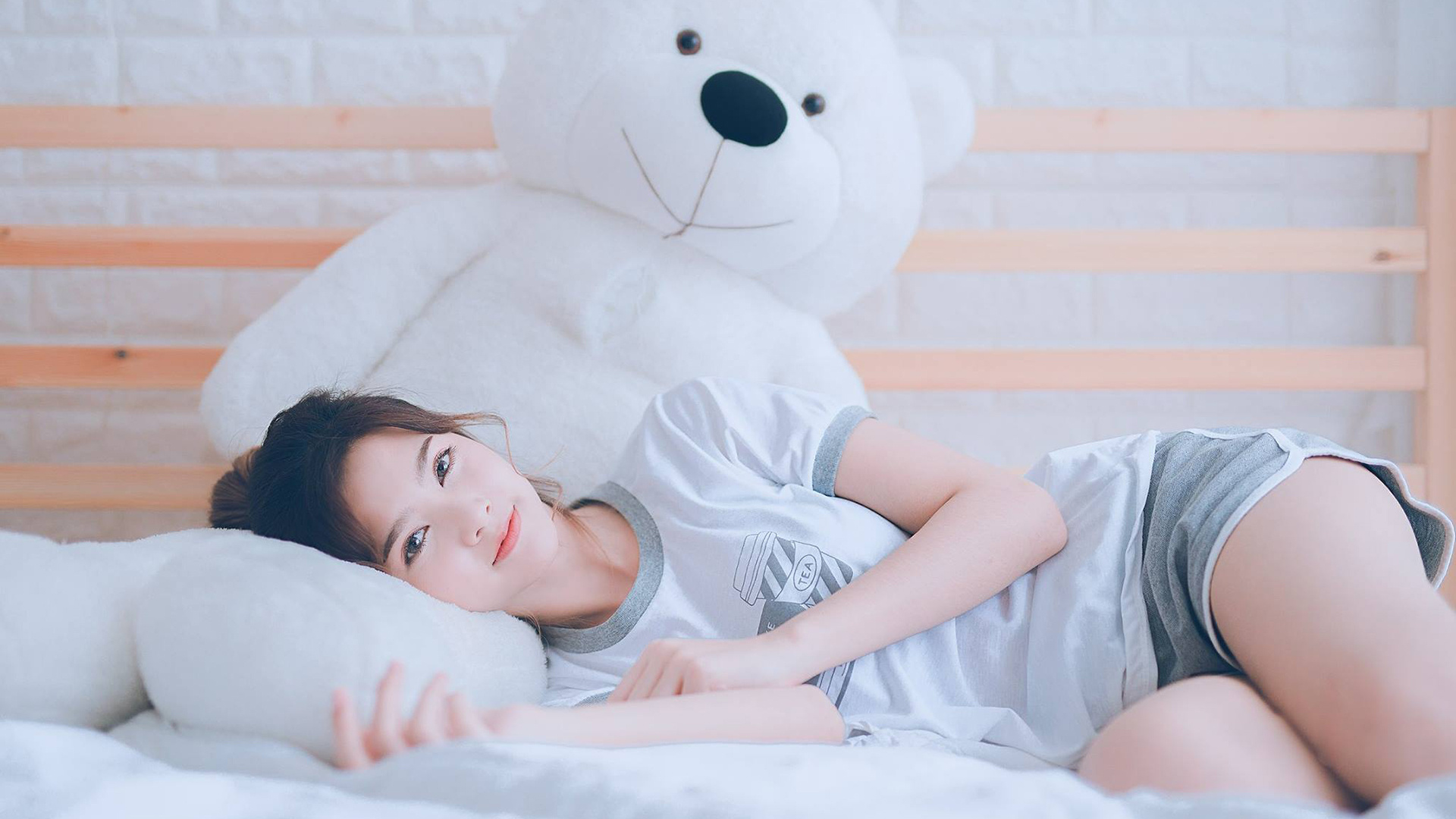 西班牙男队接力换人配合更加顺畅,西班牙男子组合