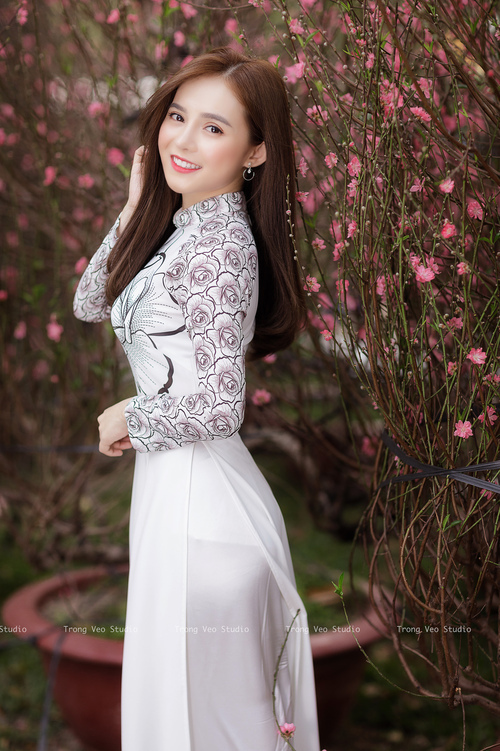 JIU YOU GAME-比利时蝶泳项目发挥持续稳定，比利时花样游泳